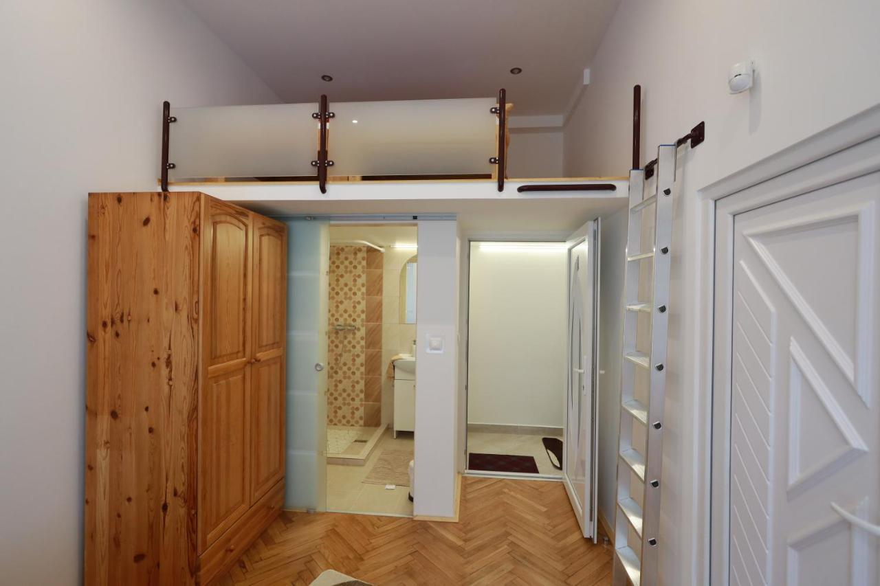 Vito Apartman Eger Extérieur photo
