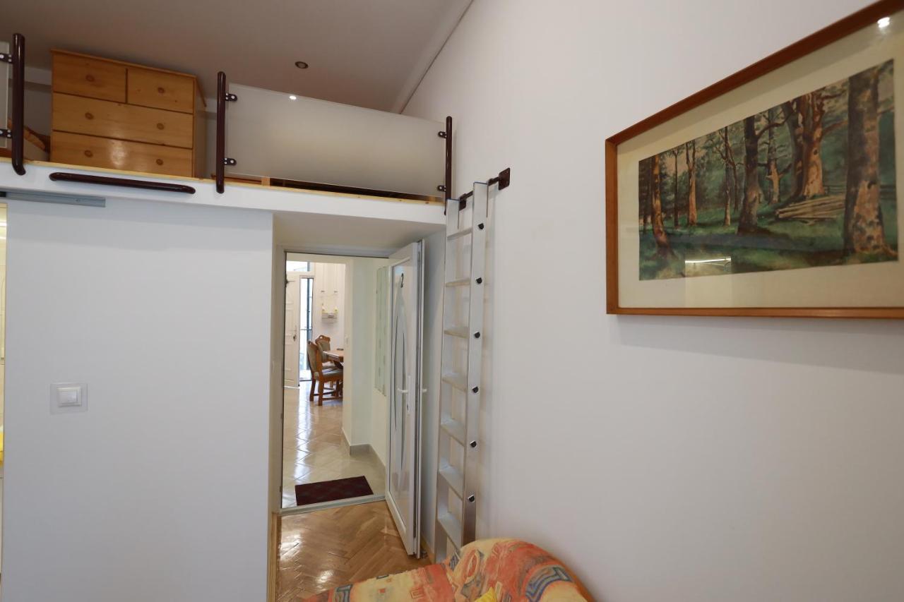 Vito Apartman Eger Extérieur photo